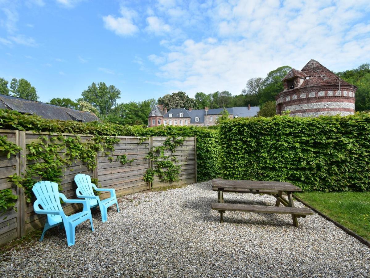 Classic Cottage In Le Bourg-Dun With Garden Zewnętrze zdjęcie